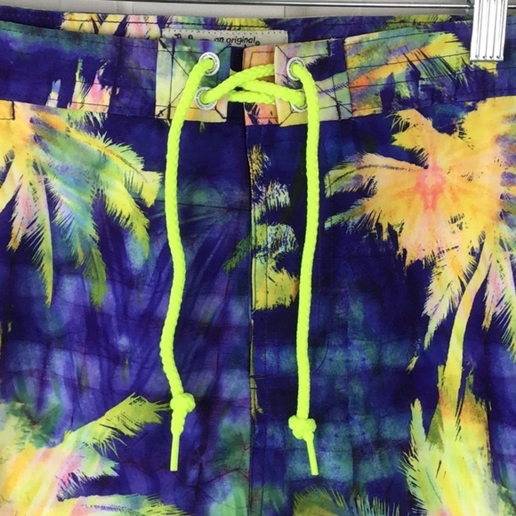 Original Penguin Palm Tree Swim Trunks Size 36 - Picture 2 of 5